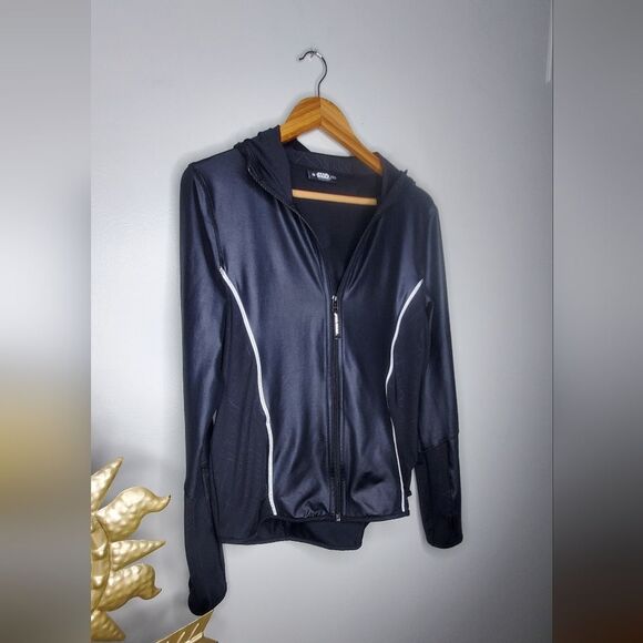 Her Universe Women's Black Jacket with Star Wars Accents Size XL - Picture 2 of 15